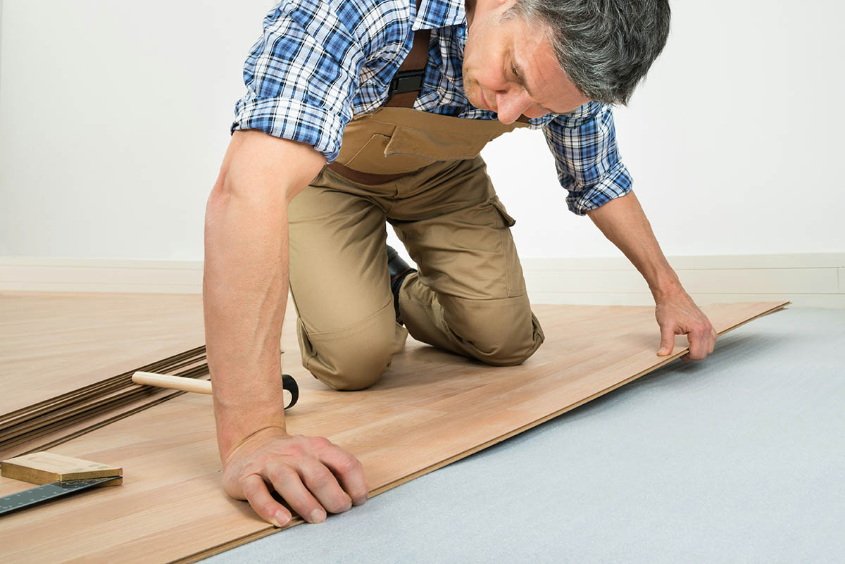 How to Choose the Right Flooring Contractor for Your Home Renovation